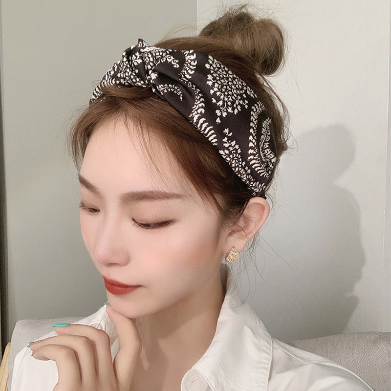 Women's Face Wash Headband - Stylish Plaid and Floral Hair Band for Skincare Routine